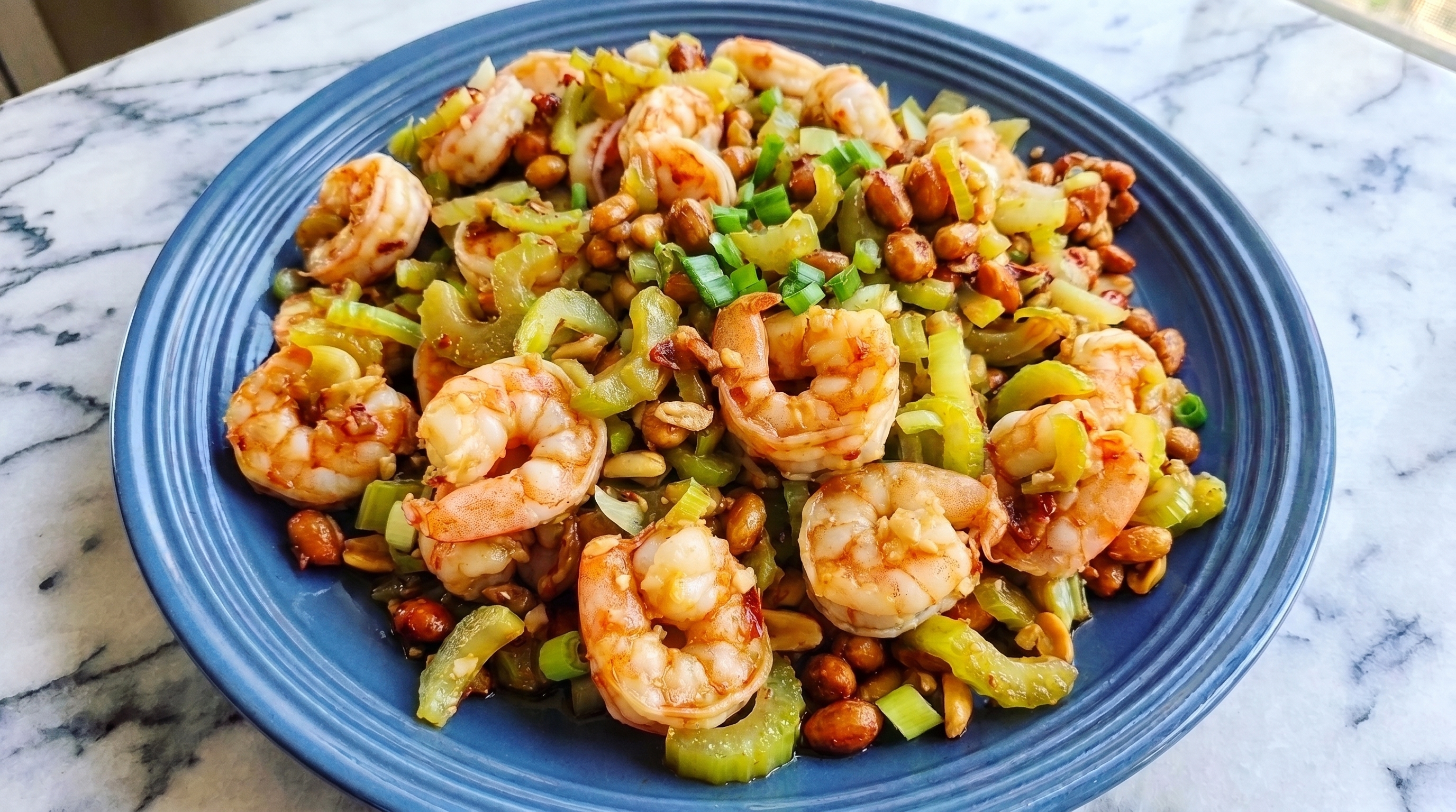 Shrimp with Celery and Cashew Stir-Fry